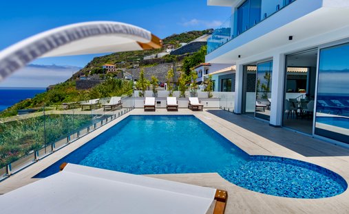 House in Arco da Calheta, Madeira, Portugal 1