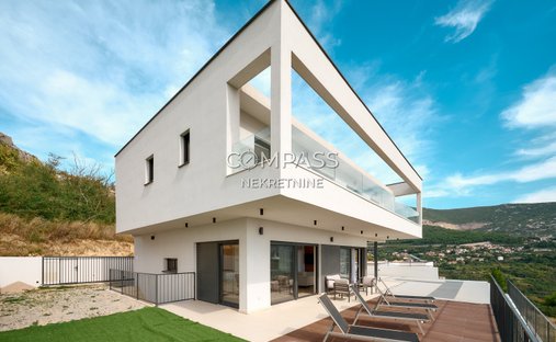 Villa in Klis, Split-Dalmatia County, Croatia 1