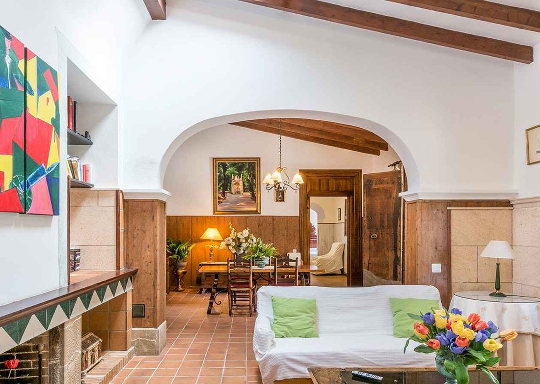 Finca in Llucmajor, Balearic Islands, Spain 3 - 15935835