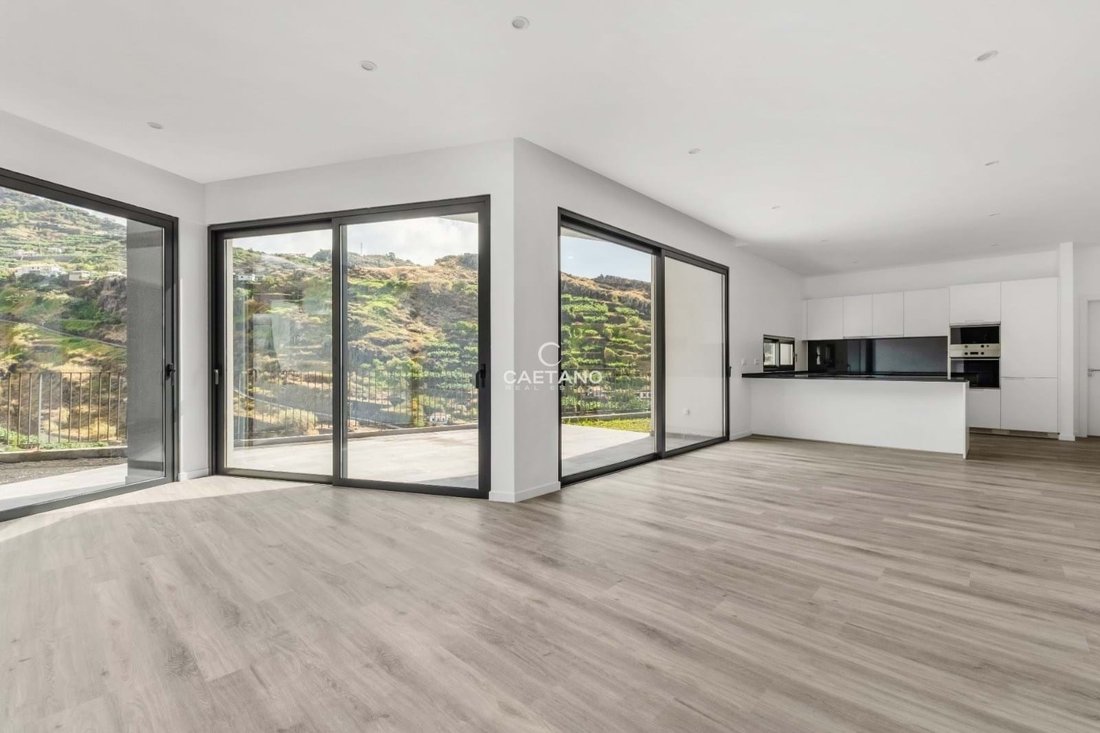 Villa in Ribeira Brava, Autonome Region Madeira, Portugal 1 - 15935815