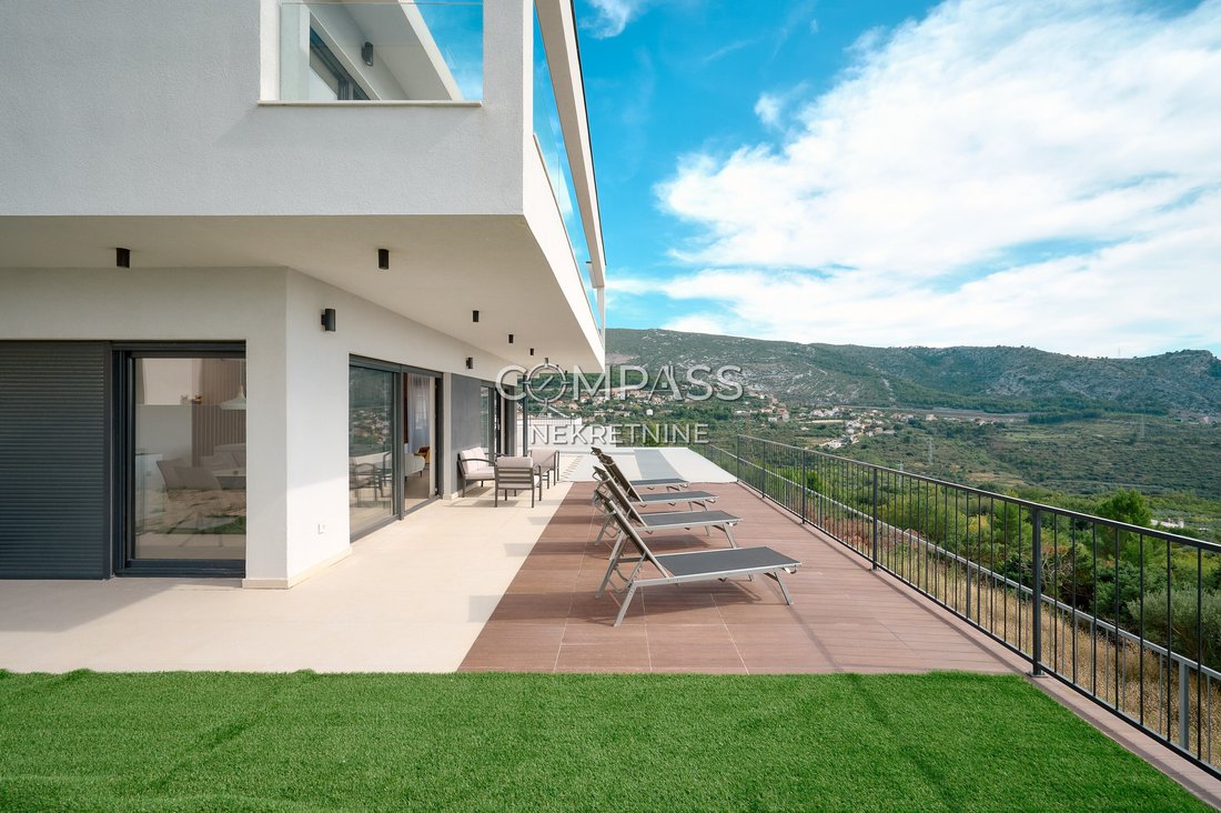 Villa in Klis, Split-Dalmatia County, Croatia 2 - 15935806