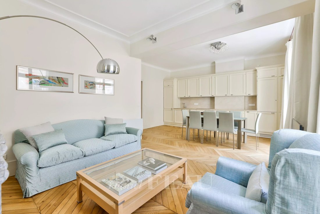 Apartment in Saint Gervais, Paris 4e Arrondissement, Paris 4 - 15936226