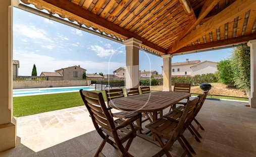 13th Historic Castle With Majestic Park And Pool