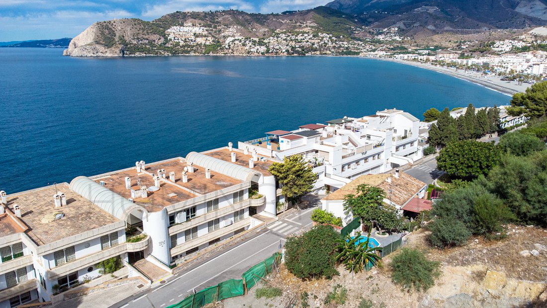 Land in La Herradura, Almunecar, Spain 1 - 15937934