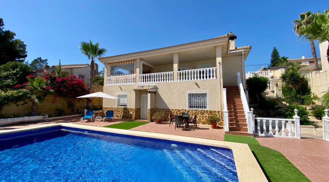Villa in Almoradí, Land Valencia, Spanien 1 - 15938054