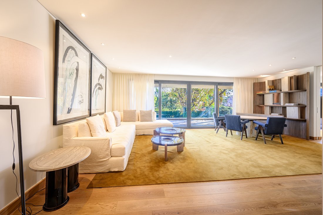 Apartment in Montevideo, Departamento de Montevideo, Uruguay 2 - 15938726