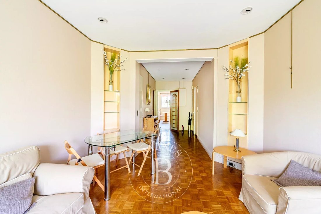 Apartment in Ile de la Jatte - Parc d'Orléans, Neuilly-sur-Seine, France 4 - 15935983