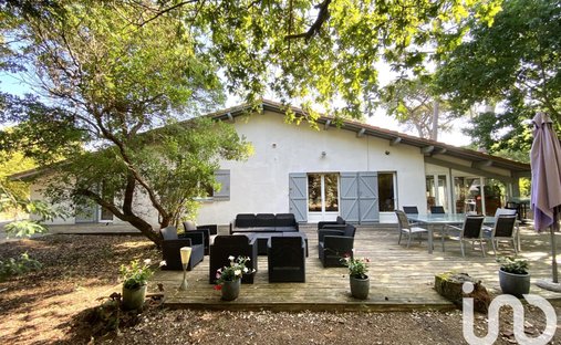 House in Le Pyla, La Teste-de-Buch, France 1