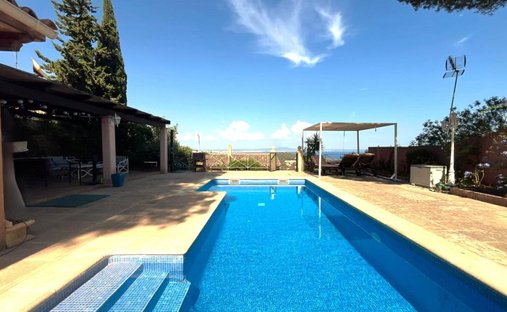 Villa in Costa d'en Blanes, Calvia, Balearic Islands 1
