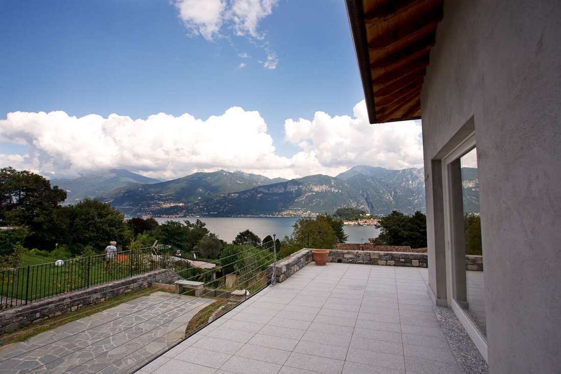 Villa in Griante, Lombardy, Italy 1 - 15937218