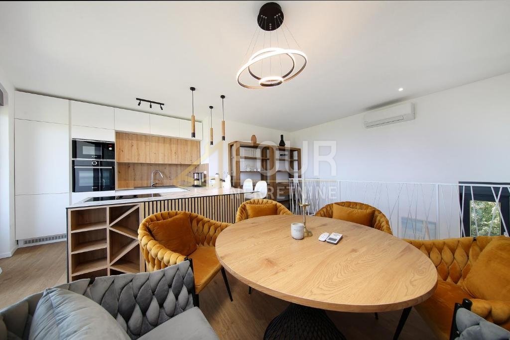Apartment in Grad Opatija, Primorje-Gorski Kotar County, Croatia 4 - 15936693