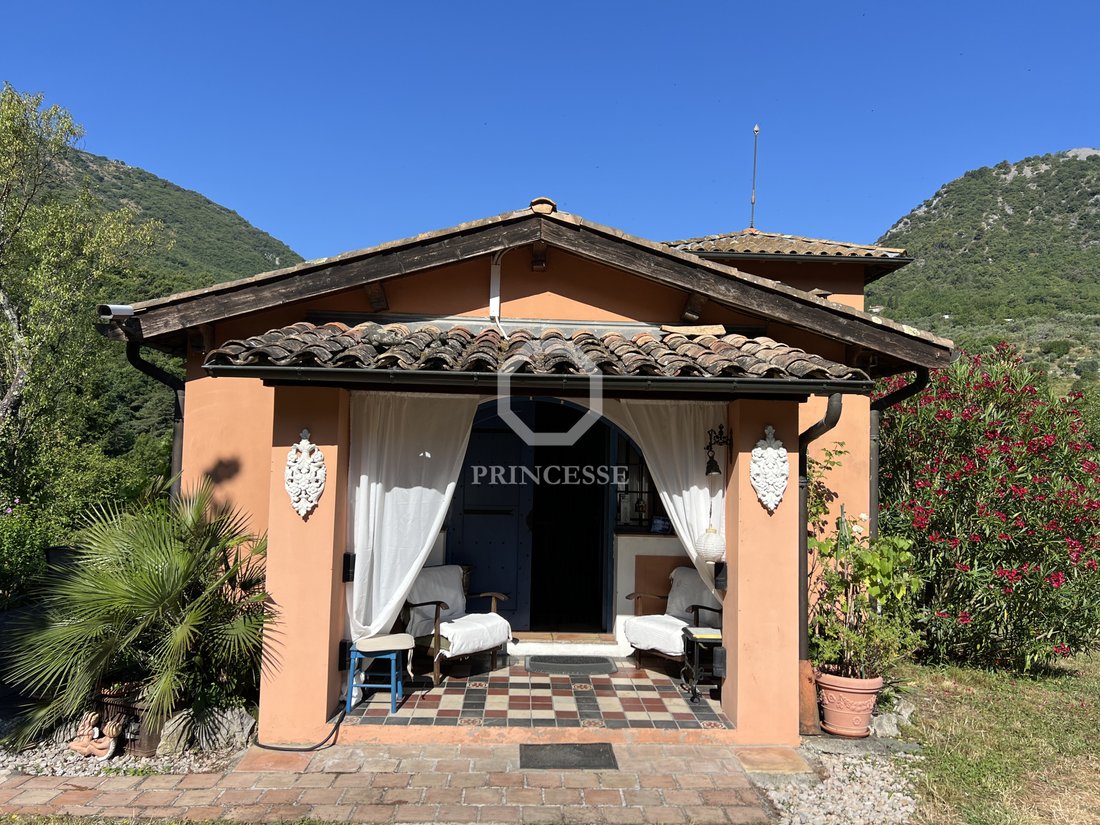 Le Rêve Provençal: A Timeless Ranch Estate Near Monaco’s Golden Shores