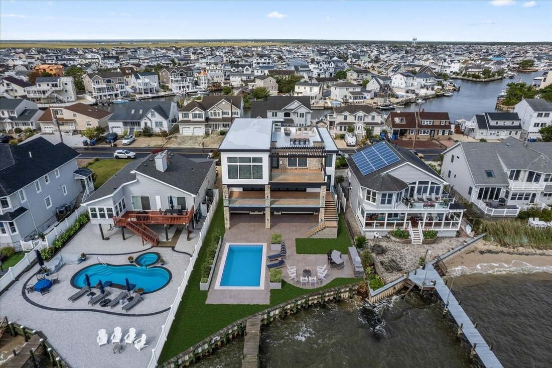 House in Stafford Township, New Jersey, United States 2 - 15936532
