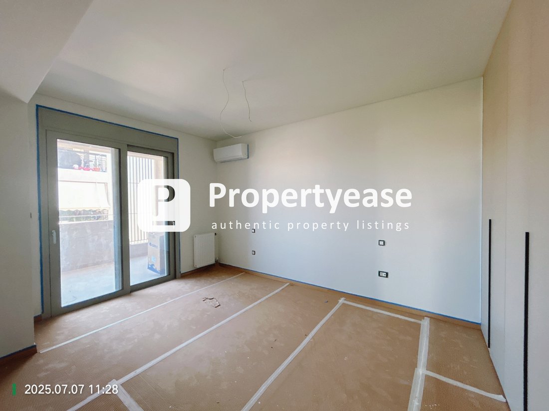 Apartment in North Athens, Attica, Greece 4 - 15937057