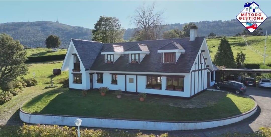 Villa in Medio Cudeyo, Cantabria, Spain 3 - 15441578