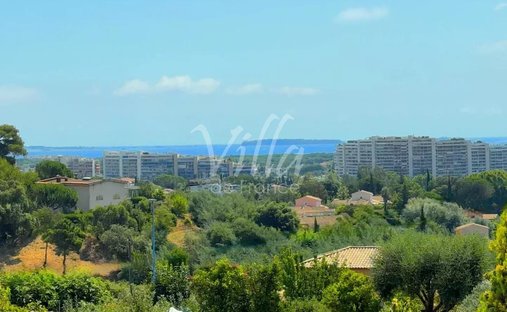 Villa in Les Termes, Mandelieu-la-Napoule, France 1
