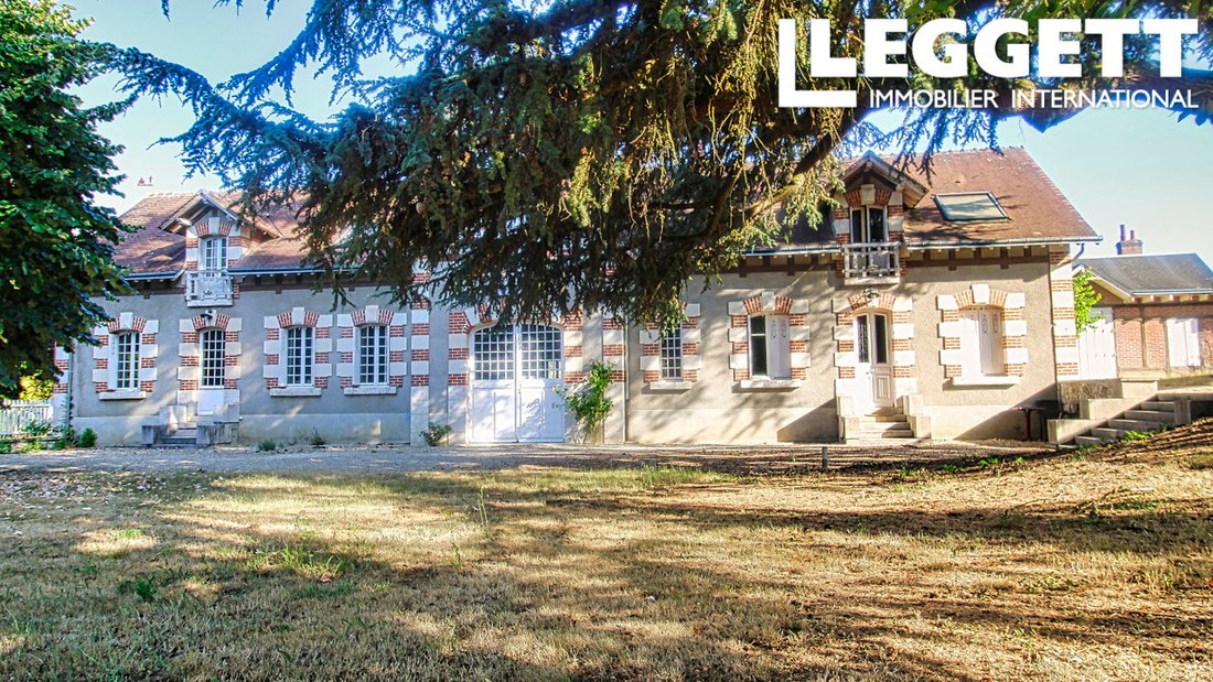 Villa in Onzain, Veuzain-sur-Loire, France 2 - 15938132