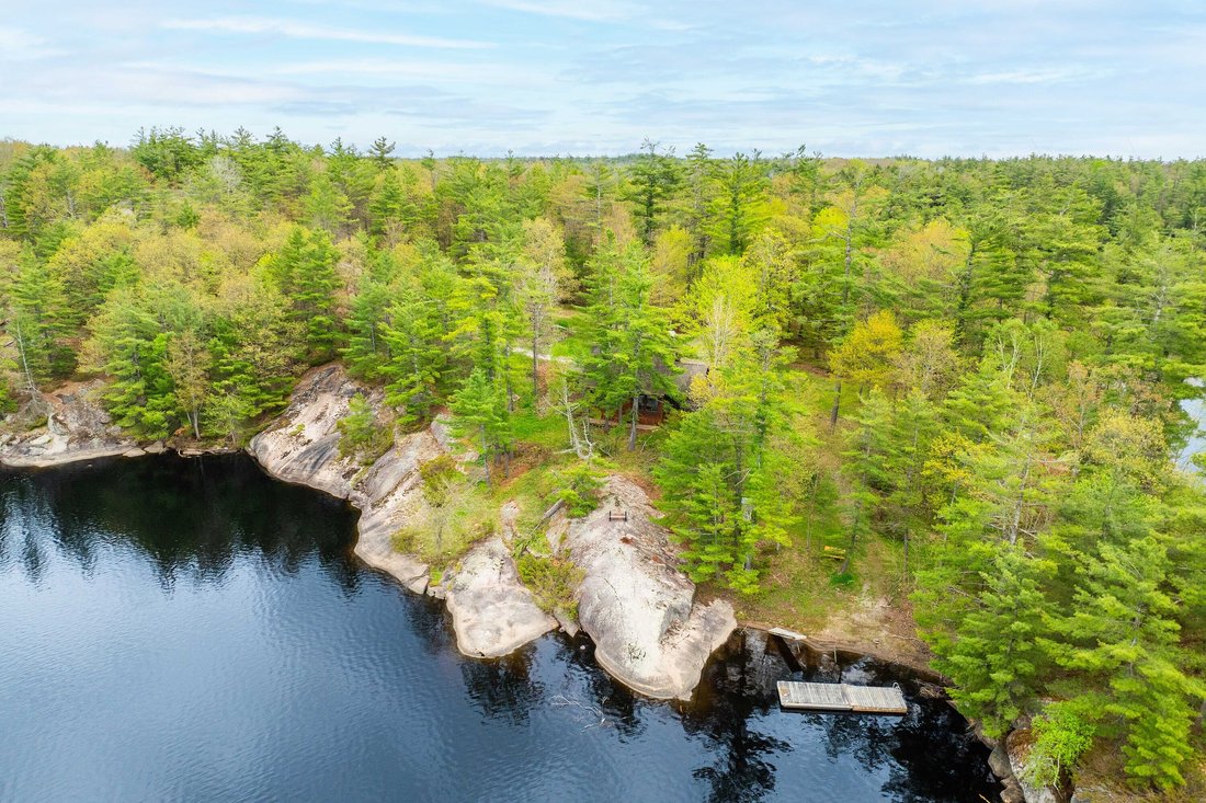 House in Gravenhurst, Ontario, Canada 5 - 15937419