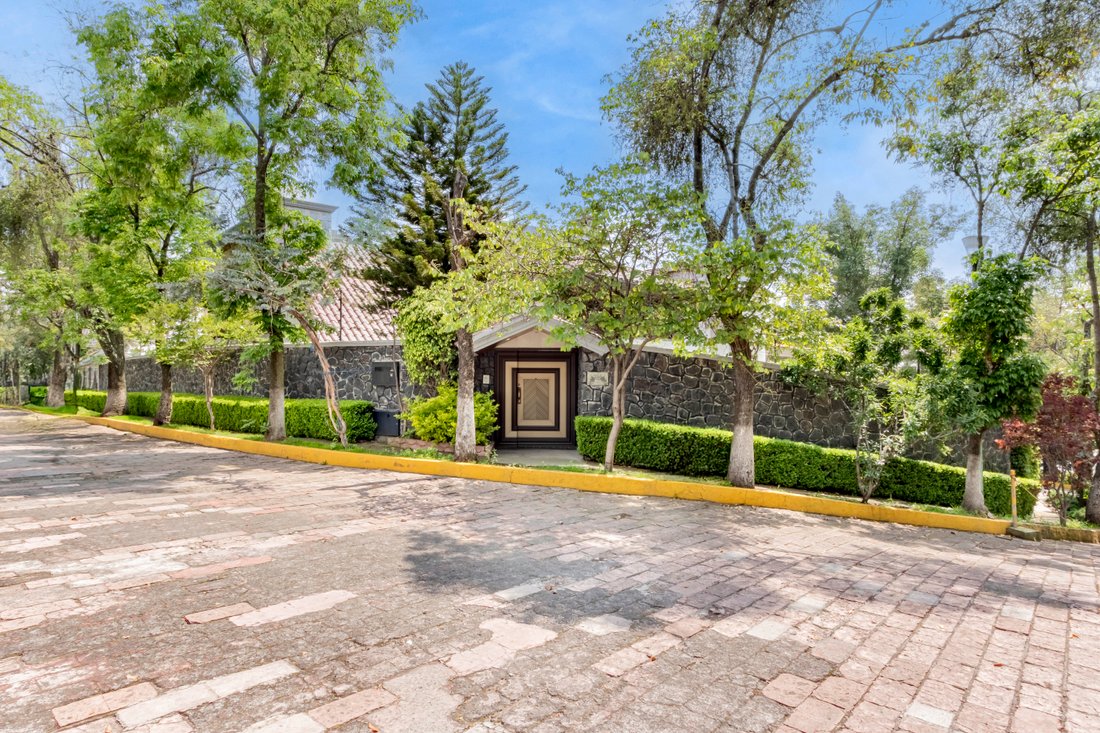 Condo in Santa Catarina Yecahuitzotl, Mexico City, Mexico 1 - 15938751