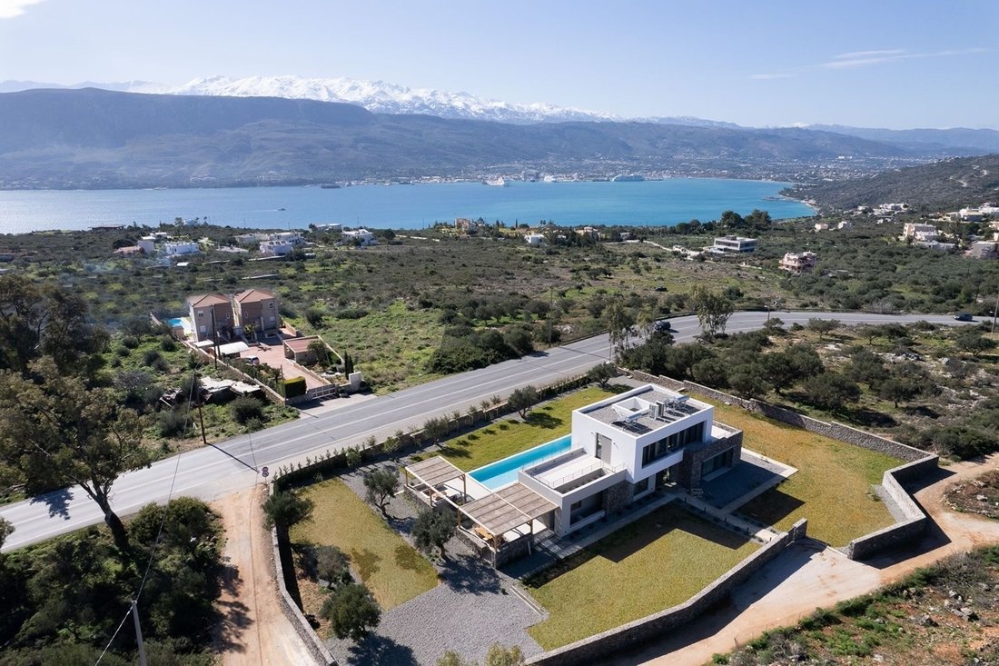 Villa in Crete, Greece 1 - 15935891