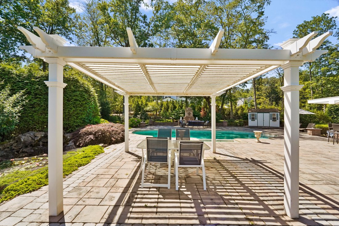 House in Saddle River, New Jersey, United States 3 - 15937161