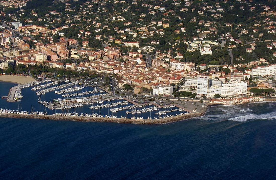 Villa in Ville-Les Saquedes-Le Bouillonnet, Sainte-Maxime, France 5 - 15938767