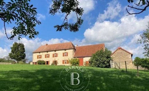 House in Oye, Bourgogne – Franche-Comté, France 1