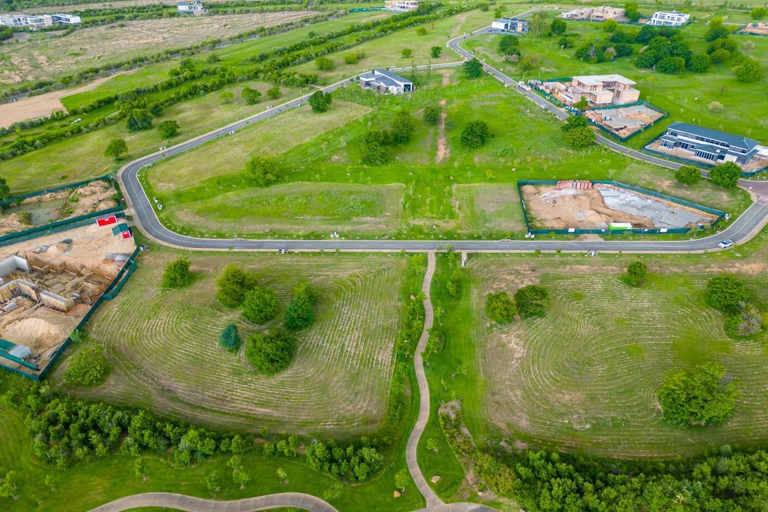 Land in Midrand, Gauteng, South Africa 2 - 15938925