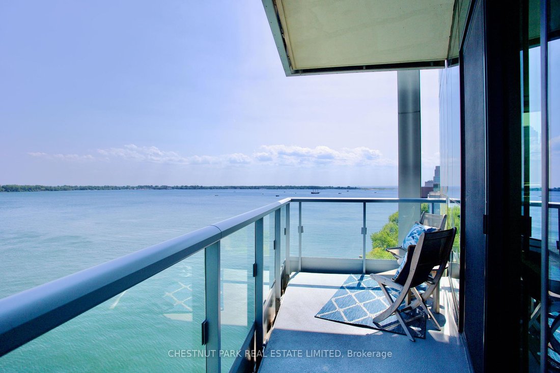 Apartment in Toronto, Ontario, Canada 2 - 15911988