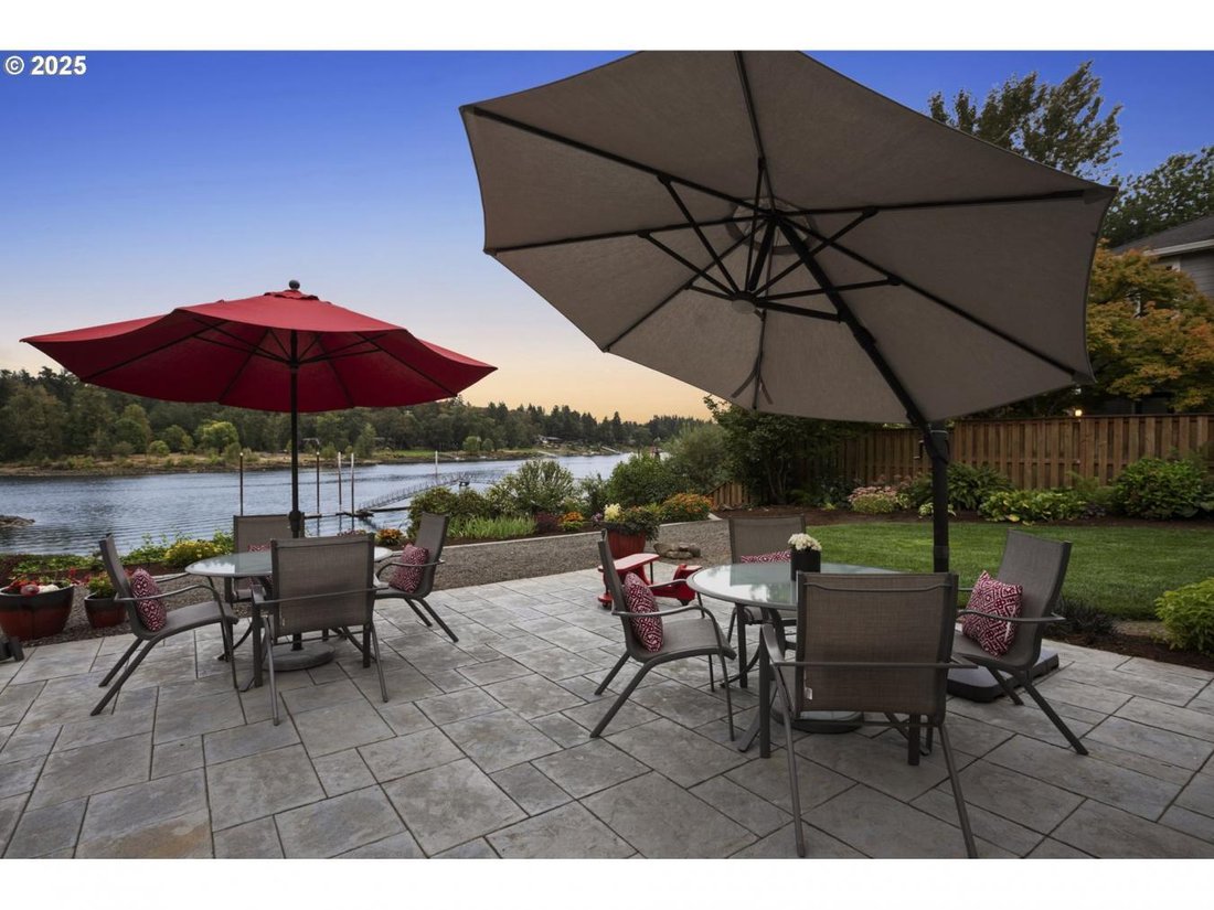 House in Lake Oswego, Oregon, United States 5 - 15939358