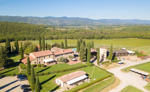 Estate in Bucine, Tuscany, Italy 1