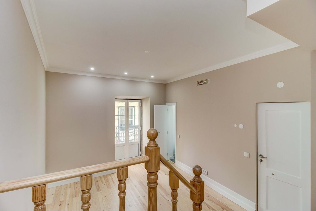 Apartment in Sao Vicente, Lisbon, Portugal 5 - 15940528