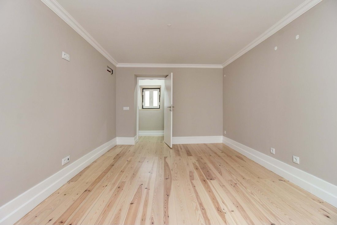 Apartment in Sao Vicente, Lisbon, Portugal 5 - 15940531