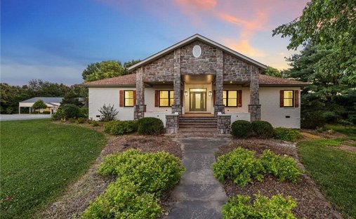 Luxury renovated houses for sale - 507x312xc