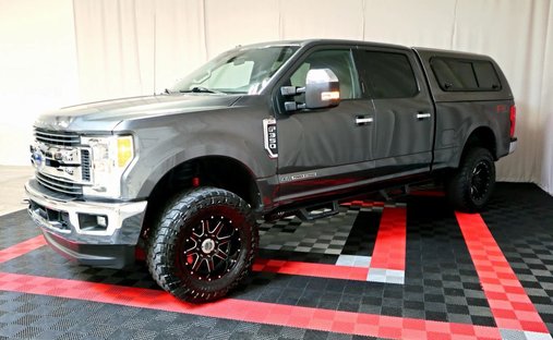 2017 Ford F350 Super Duty Crew Cab XLT Pickup 4D 6 3/4 ft in Portland, OR, United States 1