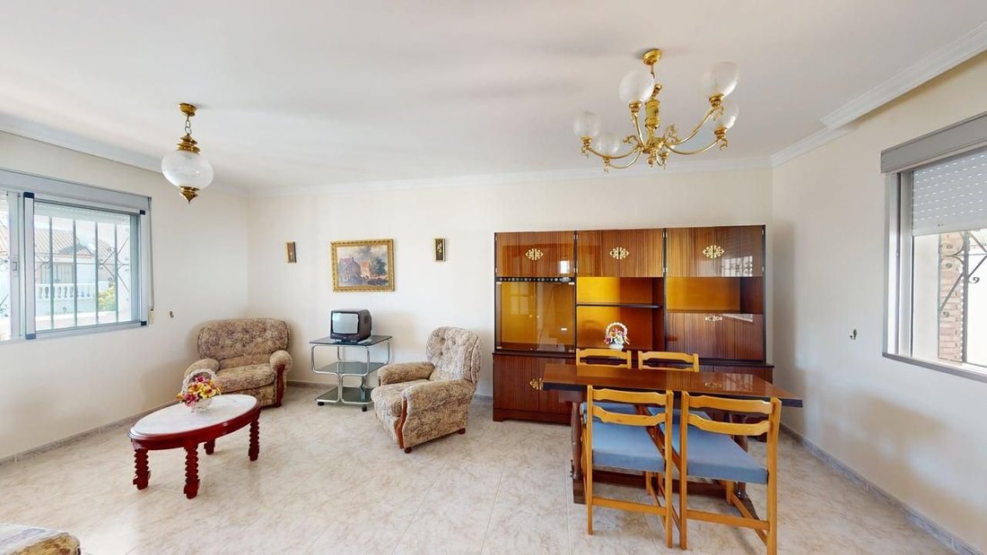Chalet in Alhaurin de la Torre, Andalusia, Spain 5 - 15940406