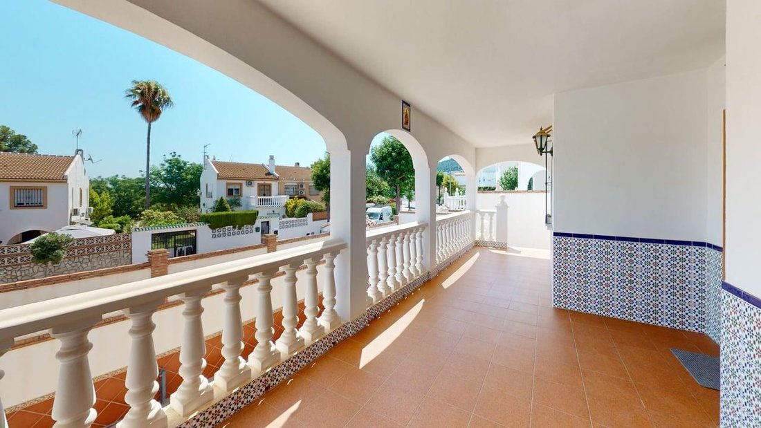 Chalet in Alhaurin de la Torre, Andalusia, Spain 4 - 15940406