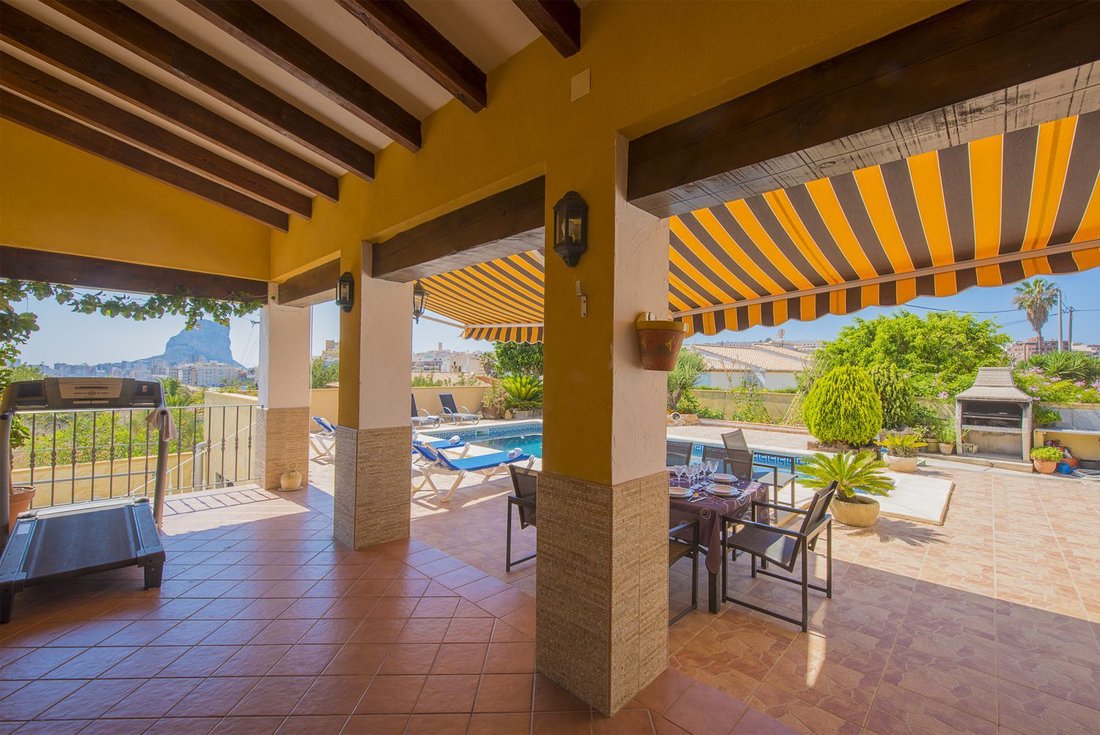Villa in Calp / Calpe, Valencian Community, Spain 3 - 15940399