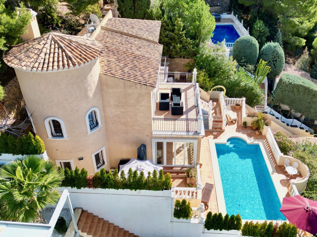 Villa in Zona de Mascarat, Valencian Community, Spain 2 - 15745480