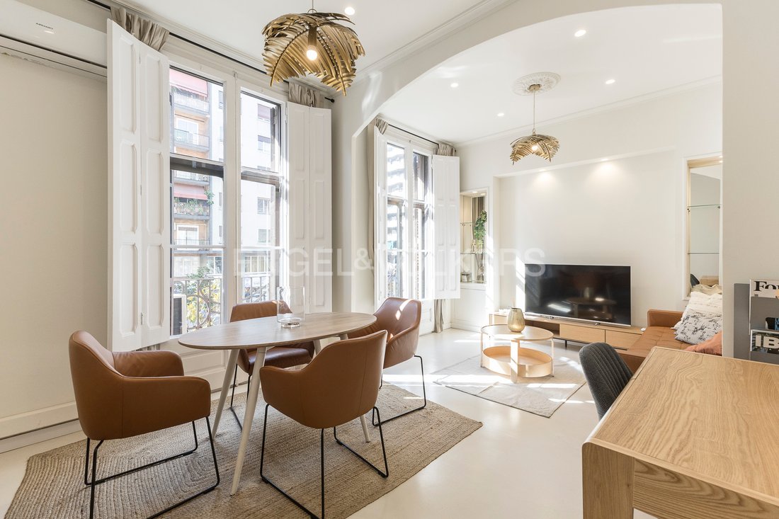 Apartment in Eixample, Barcelona, Spain 1 - 15915938