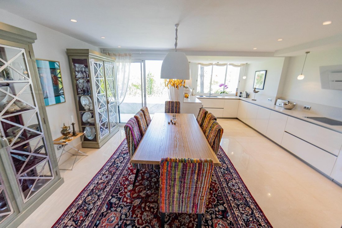 Apartment in Puerto Banus, Marbella, Spain 4 - 15942701