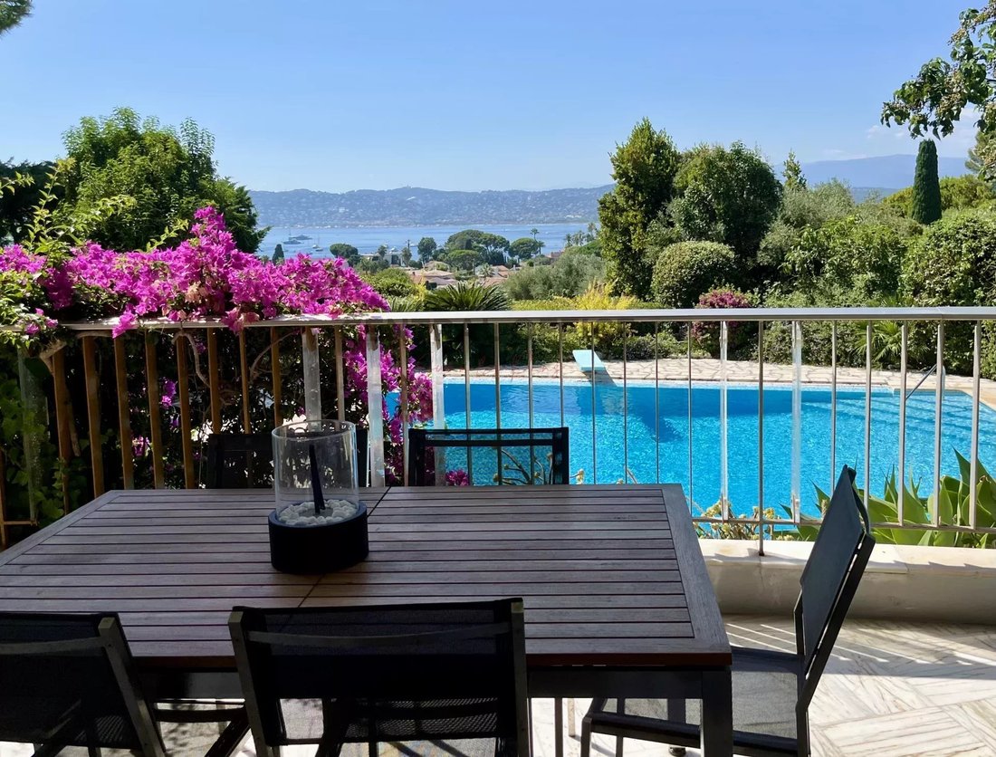 Apartment in Antibes, Provence-Alpes-Côte d'Azur, France 1 - 15942281