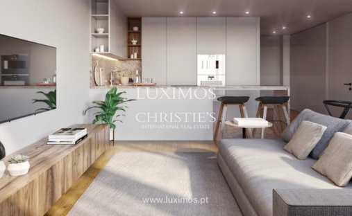 Apartment in Mafamude e Vilar do Paraiso, Porto District, Portugal 1