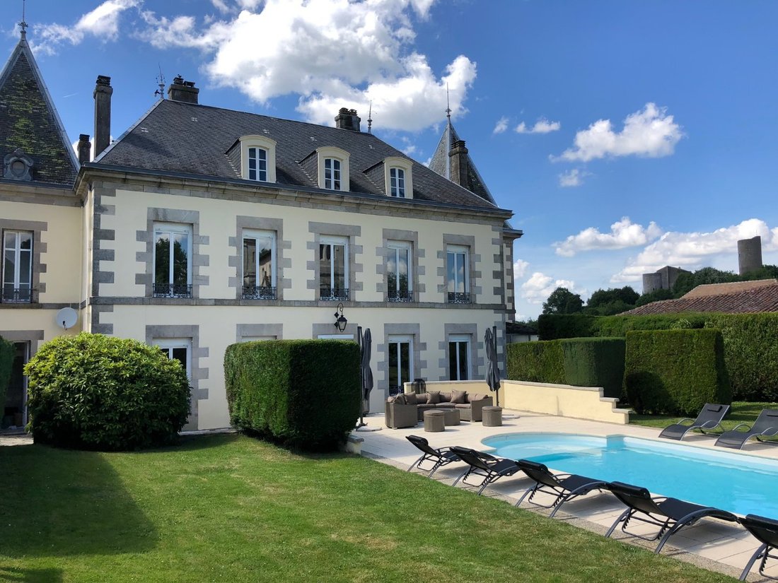 Whispers of Love: A 19th-Century Château’s Timeless Romance in Nouvelle-Aquitaine