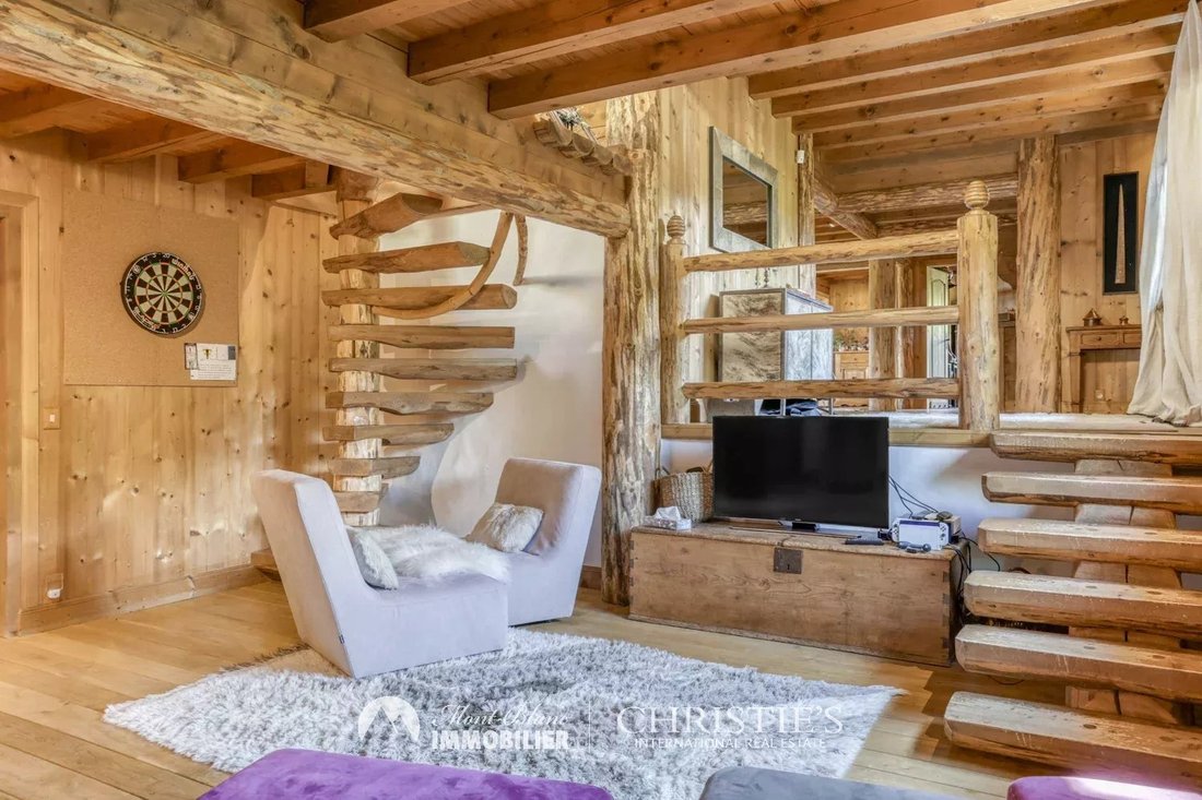 Chalet in Combloux, Auvergne-Rhône-Alpes, France 2 - 15941147