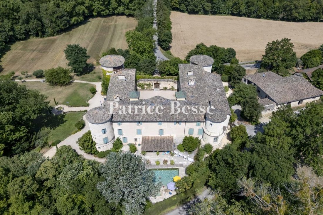Château des Siècles: A 12th-Century Fortress Reborn in Golden Stone & Whispering History