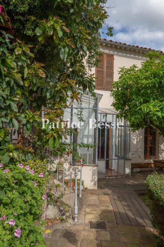 House in Toulon, Provence-Alpes-Côte d'Azur, France 2 - 15942813