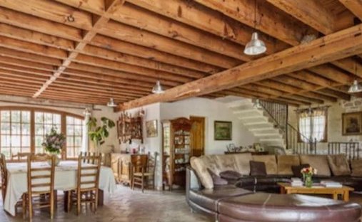 Sale Of Equestrian Estate Aimargues, 260m² 6 Rooms 1,050,000€ With Swimming Pool