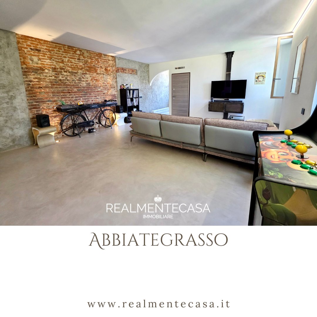 House in Center, Abbiategrasso, Lombardy 1 - 15942341