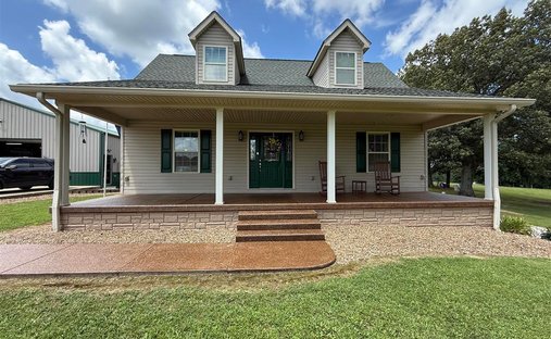 Luxury homes with garage for sale - 507x312xc